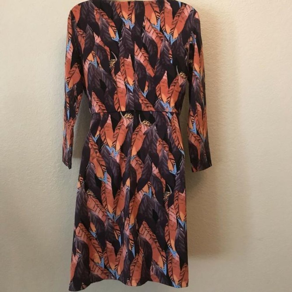 Multi-Colored Feather 3/4 Sleeve Gathered Dress M - Picture 3 of 9